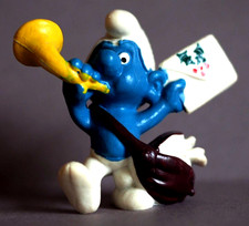 Schlumpf Briefträger mit