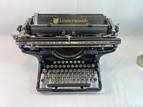 Schreibmaschine underwood - schreibmaschine,