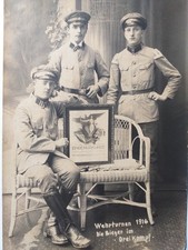 Foto  - Kameraden in Uniform