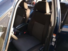 Suzuki SX4 original Fahrersitz vorn links Stoff schwarz/grau Sitzheizung Bj 2009