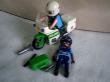 Playmobil 3983 Polizeimotorrad mit Figuren