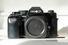 Minolta 9000 silbergehäuse - minolta,