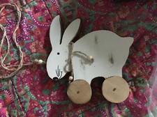 Holz Hase Hase Nachziehspielzeug auf Rädern Vintage Stil Neu Naturmaterial