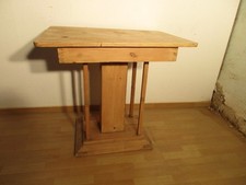 Kleiner schmaler tisch - kleiner,
