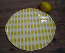 Tortenplatte  gelb schraffiert ~50er Jahre Vintage schrill Fifties Steingut
