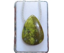 Grüner Opal Cabochon Anhänger quer gebohrt Nr. 4856