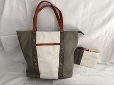 Handtasche Damen Grau-Weiß mit Kulturbeutel inklusive Modisches Design