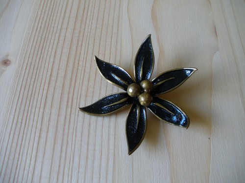 Uralte brosche metall - uralte,