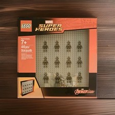 Lego 853611 AVENGERS Marvel Super Heroes Set Minifigure Display Case Frame 2016