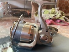 Daiwa Emblem-X 2500C Spinnrolle | Made in Japan
