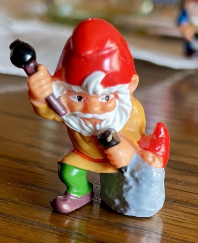 überraschungseier figuren - Überraschungseier,
