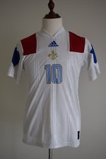 Adidas Paris City football