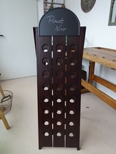 V8237 Rüttelpult ~ Weinregal für 24 Flaschen mit Tafel ~ Rüttelbrett ~ Repro