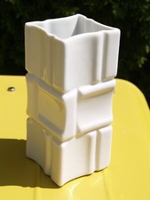 Kleine weiße Vase von