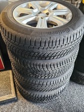 Originale Land Rover Alufelgen mit Winterbereifung