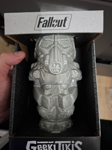 Fallout power armor geeki - fallout,