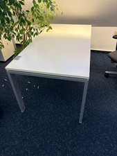 Schreibtisch König & Neurath "DO IT 4"