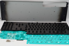 Amiga 500 / 500+ Keyboard von Mitsumi Ersatzteile - Backplate, Folie, Schrauben