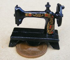 Puppenhaus Schwarz Metall