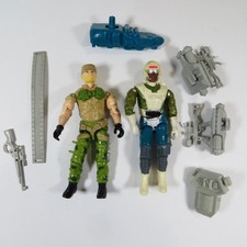 2 G.I. GI Joe Figuren mit Zubehör (A)