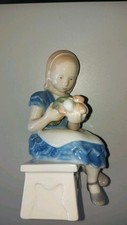Vintage Royal Copenhagen Porzellanfigur  BlumenMädchen, Dänemark