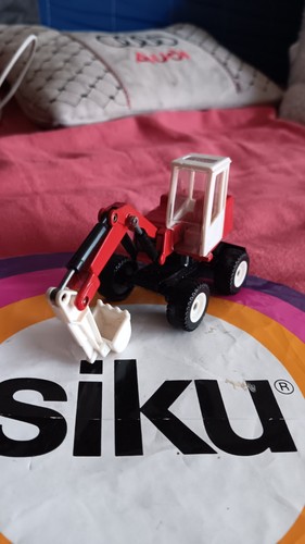 Siku 2225 mobilbagger rot - siku,