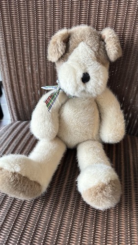 Kuscheltier hund aus stoff - aus,