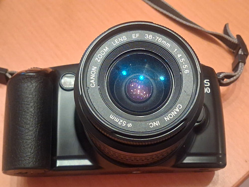 Canon eos 3000 35mm - 3000,