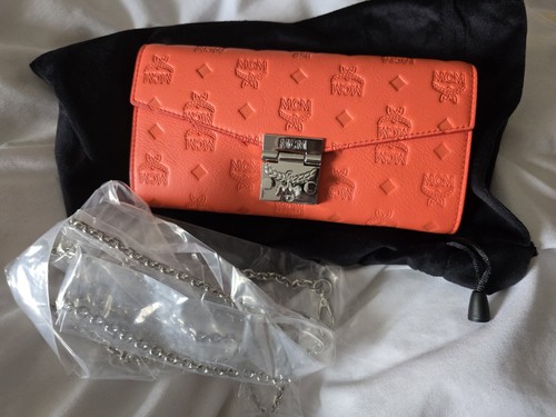 Mcm calfskin ottomar large - mcm,