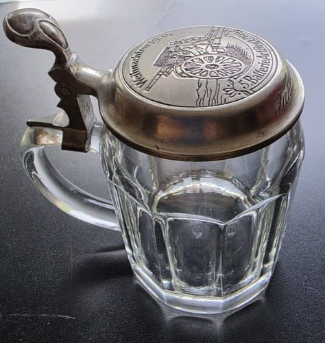 Alter bierkrug glaskrug mit - alter,