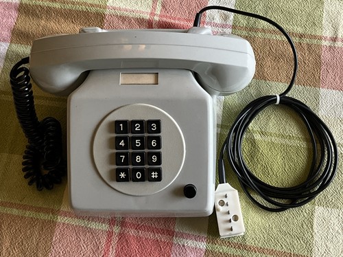 Ddr telefon alpha 1983 - alpha,
