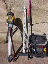 CST/BERGER ALHV Horizontal-Vertikallaser, Stativ, Nivellierstange #C54 1045 M3