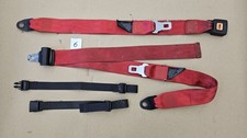 Gurt und Befestigungen für