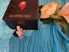 Drachenfels Design Anhänger Wackeldrachen selten getragen