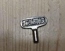 Technofix Aufziehschlüssel