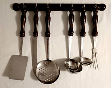 Vintage 6x Set Küchenhelfer Edelstahl/Holzgriffe, Länge der Wandleiste 46 cm