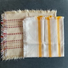 Vintage- 2Tischläufer , rechteckig/ quadratisch , ca. 87 x 37 u. 65 x65 cm mehrf