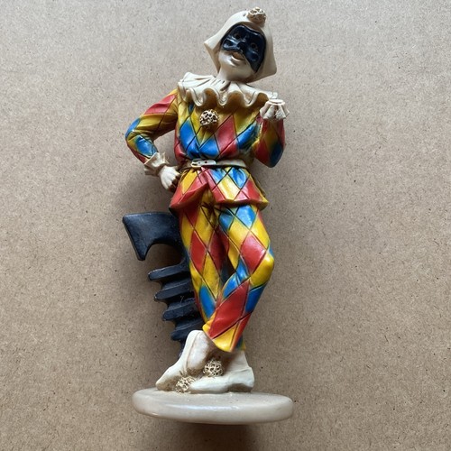 Harlekin figurine e - harlekin, e.m