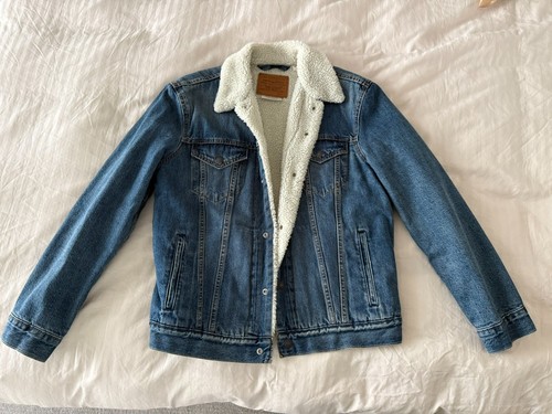 Levi type sherpa - 3, trucker