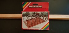 Britains farm moddel 32 - farm,
