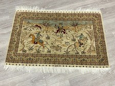 FIGÜRLICHER HEREKE TEPPICH