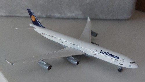 Herpa wings 500 lufthansa - 1:500,