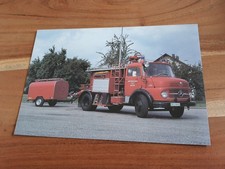 Mercedes 710 mit Anhänger -
