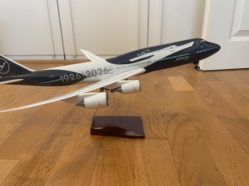 Flugzeugmodell b747 lufthansa - flugzeugmodell,