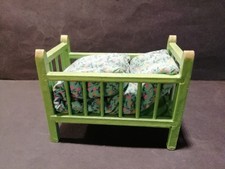 ANTIKES HOLZ PUPPEN BETT MIT