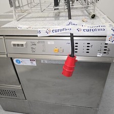 Miele Compact-Desinfektor G7783 CD Spülmaschine Industrie Firmenauflösung Labor