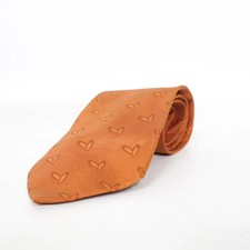 Edsor Kronen, Krawatte