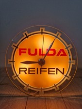 Fulda Reifen Uhr Leuchtreklame