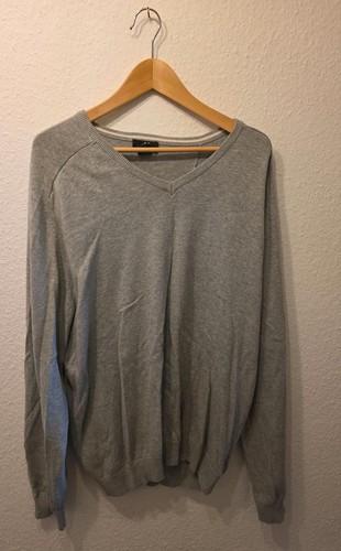 Grauer herren pullover mit - pullover,