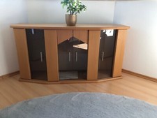 Hängevitrine kernbuche mit Beleuchtung 